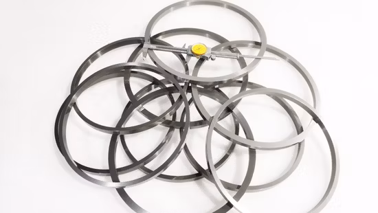  Ring aus Wolframcarbid-Legierung.  Wolframcarbid-Ring